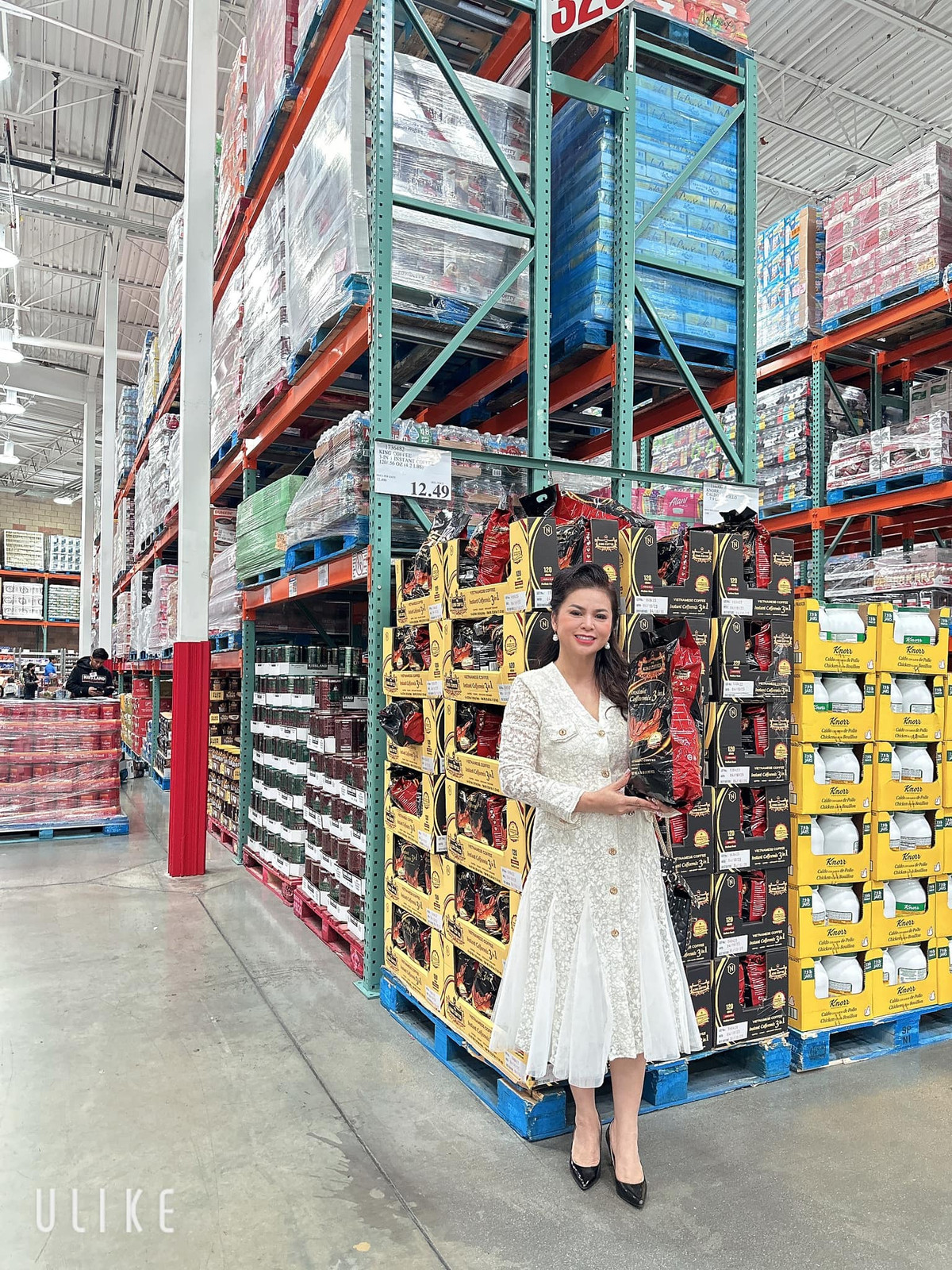 Bà viết tên mình như một nữ tướng khởi sự kinh doanh lần thứ hai ở tuổi 45.