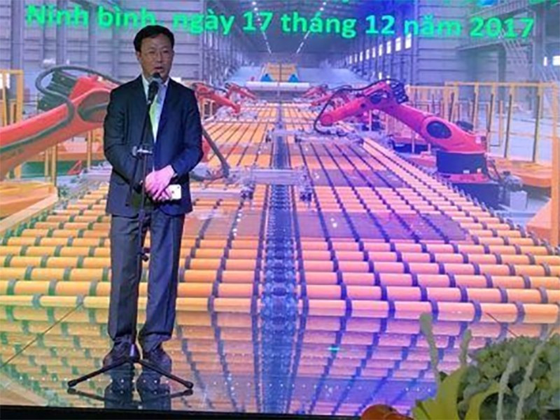 Không chỉ xây dựng cơ nghiệp nghìn tỷ, đại gia Quảng Ninh còn được biết đến là "tay chơi" xe sang nức tiếng một thời. Ảnh: ĐSPL