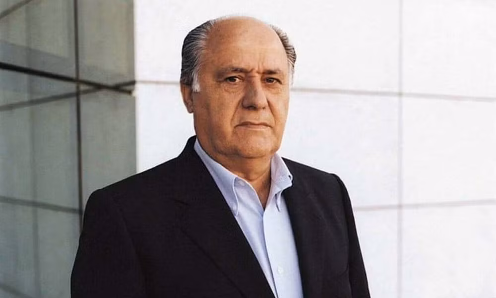 Cổ phiếu hãng thời trang Inditex, công ty mẹ Zara, tăng 57% trong năm 2023 lên mức kỷ lục mới. Nhờ đó, tỷ phú Amancio Ortega có thêm 33,2 tỷ USD trong năm nay, lên mức 97,4 tỷ USD.