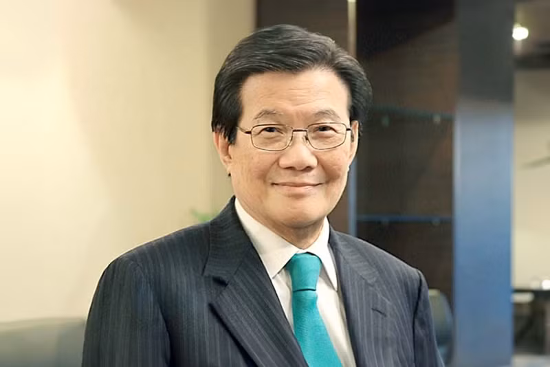 Năm nay, tỷ phú Indonesia - Prajogo Pangestu đã niêm yết công ty về khai mỏ và công ty về năng lượng tái tạo lên sàn chứng khoán Indonesia. Cổ phiếu hai doanh nghiệp này đều đã tăng hơn 800% khiến tài sản của tỷ phú Prajogo Pangestu tăng mạnh.