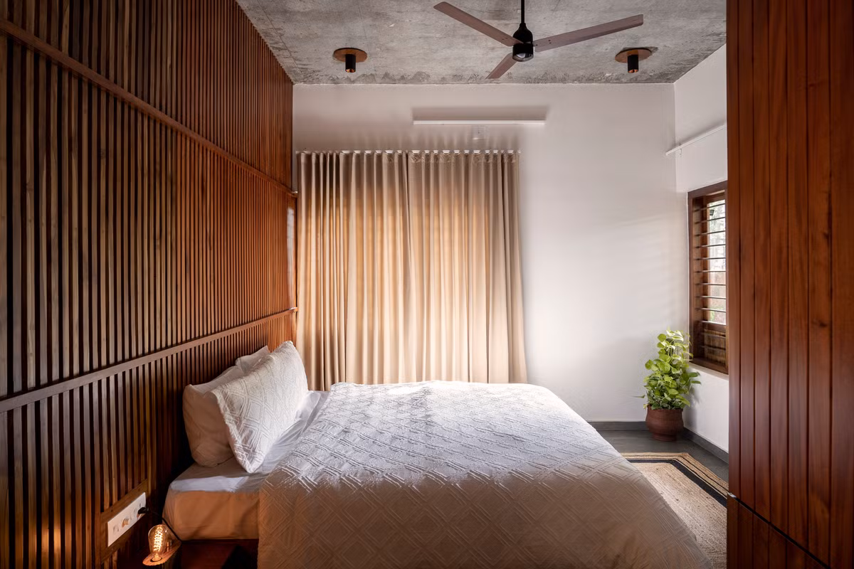 Phòng ngủ tràn ngập ánh sáng. Nguồn ảnh: Syam Sreesylam