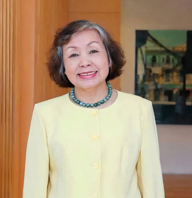 Từ một công ty may mặc, sau 3 thập kỷ phát triển Sơn Kim Group đã trở thành một tập đoàn sở hữu khoảng 11 công ty, chuyên kinh doanh 4 mảng chính như: SonKim Land (bất động sản), VGS Shop (bán lẻ trên truyền hình), SonKim Mode (thời trang), và Vissions 21 (Khai thác phim trường). Ảnh: Facebook