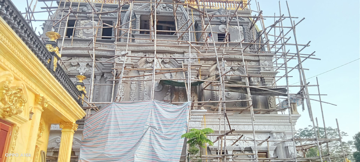 Tòa nhà có diện tích sàn 400m2 trên tổng diện tích khu đất 7.200m2 (cả khuôn viên, sân vườn). Ảnh: FB Nguyễn Văn Dũng