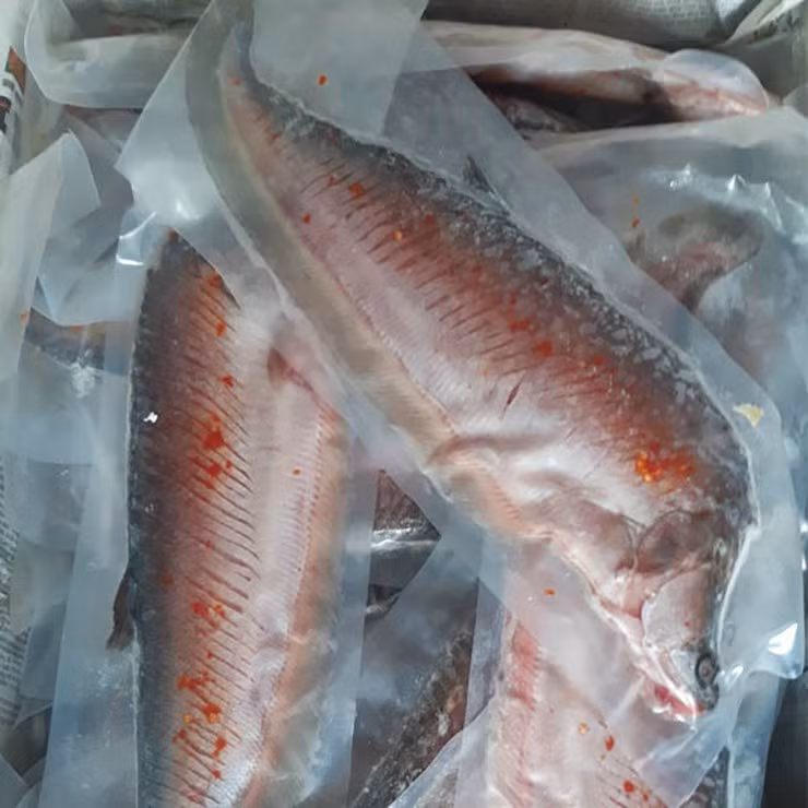 Trên thị trường, khô cá thát lát hay chả cá thát lát, cá thát lát tẩm gia vị... có giá bán lên tới 330.000 đồng/kg. Ảnh: Shopee