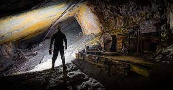 Độ sâu hoạt động hiện tại của mỏ Mponeng dao động từ 3,16 km đến 3,84 km. Hoạt động khai thác trong tương lai dự kiến sẽ đào sâu hơn nữa xuống tới 4,22 km dưới bề mặt. Ảnh: L Hong To Rtai