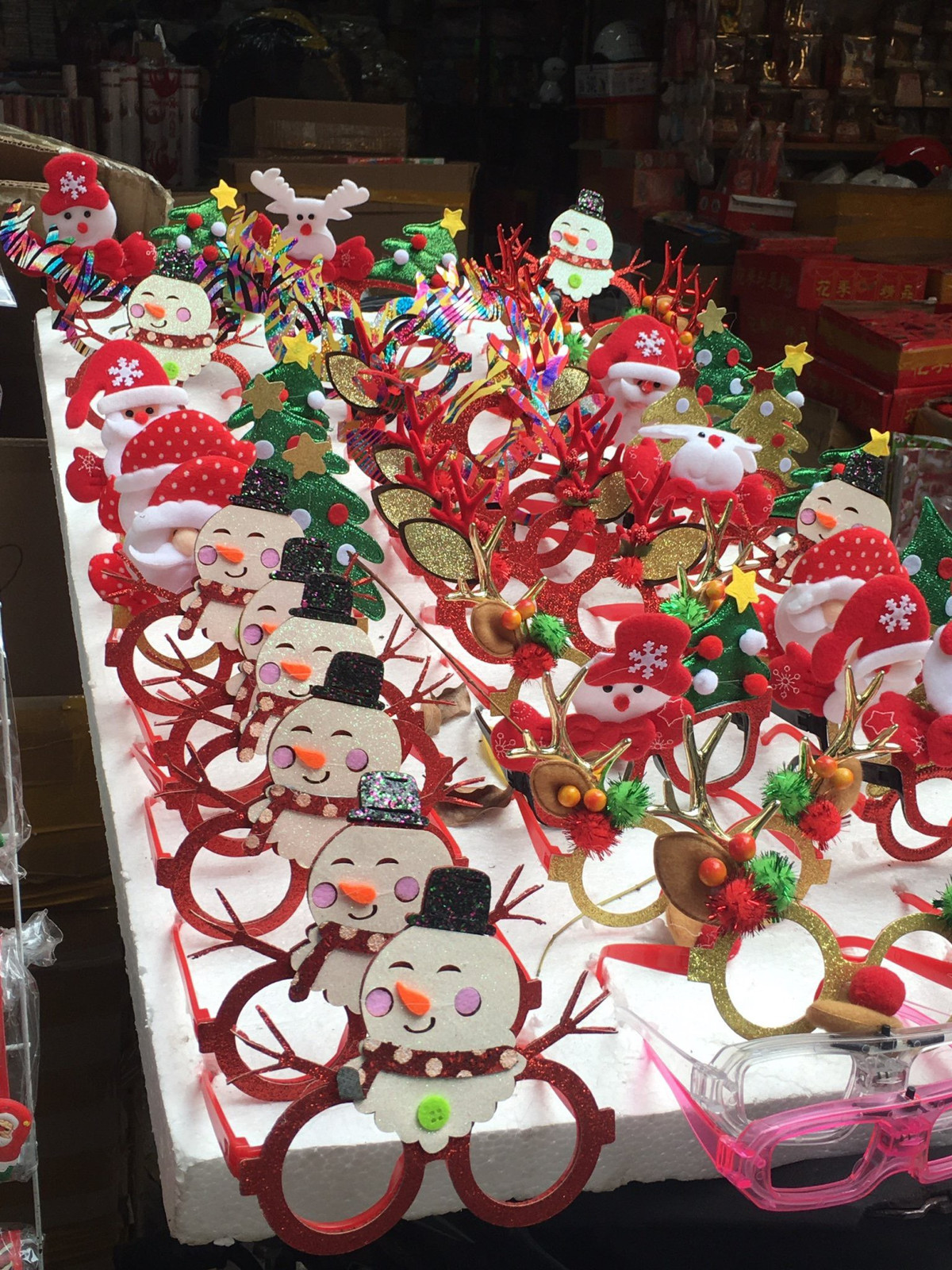 Tieu thuong Hang Ma kiem chuc trieu moi ngay dip Giang sinh-Hinh-6