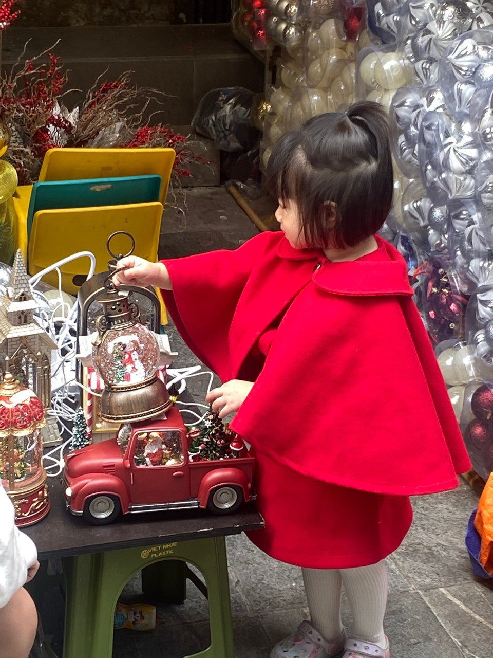 Tieu thuong Hang Ma kiem chuc trieu moi ngay dip Giang sinh-Hinh-9