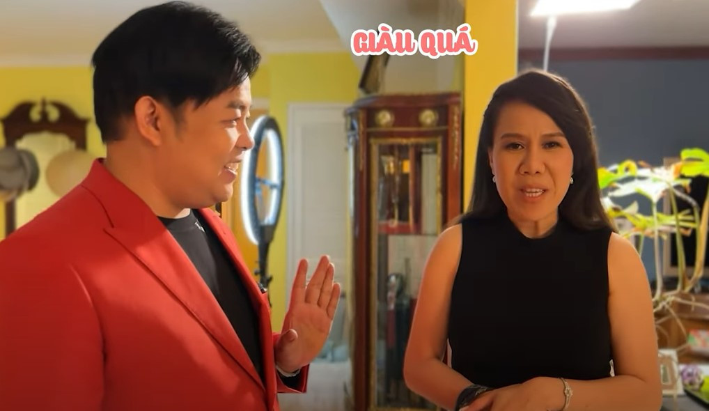 Gần đây nhất, nam ca sĩ tậu biệt thự mới ven biển khá rộng với tông vàng, trắng, nâu trầm chủ đạo. Ảnh chụp màn hình