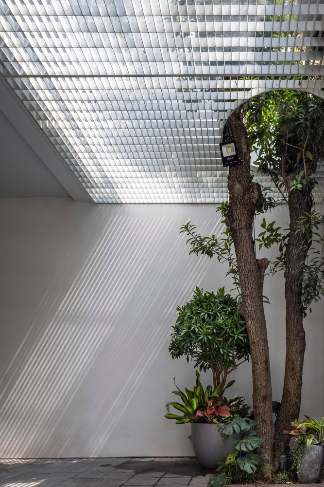 Mục tiêu của kiến trúc sư là thiết lập một giải pháp có thể nhân rộng nhằm thúc đẩy cộng đồng cùng tạo ra môi trường đô thị yên tĩnh, có tính thẩm mỹ và bền vững hơn và bền vững hơn về mặt môi trường.