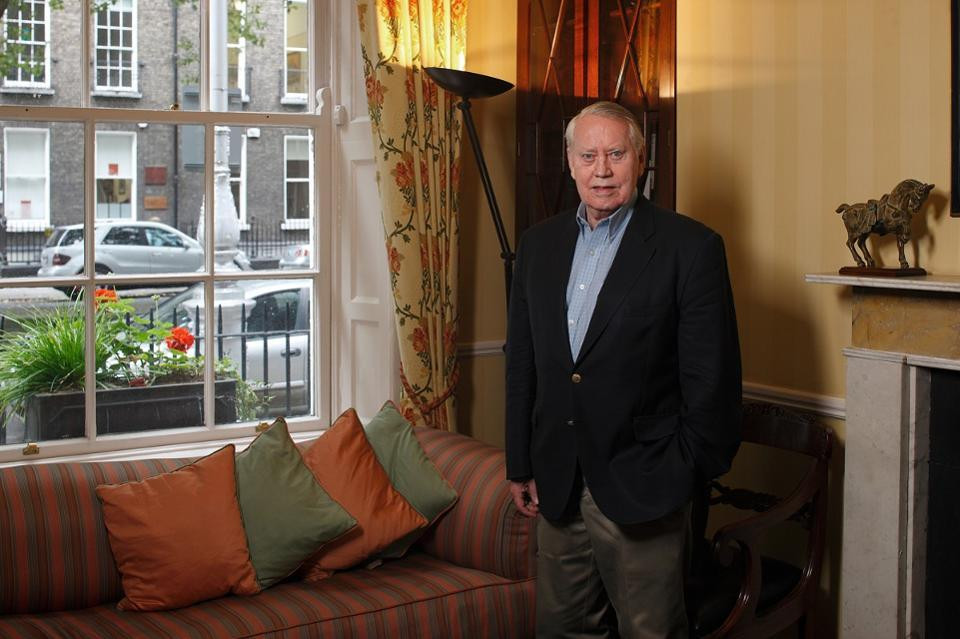 Atlantic Philanthropies là quỹ từ thiện do ông thành lập vào năm 1982. Atlantic Philanthropies thực hiện các khoản tài trợ, đa số là ẩn danh, trên khắp các châu lục nhằm hỗ trợ giáo dục, chăm sóc sức khỏe, nhân quyền và nhiều mục tiêu khác. Ảnh: Forbes