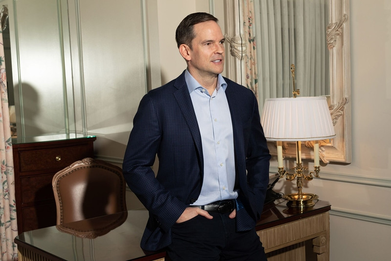 Nash giới thiệu cho Goguen làm việc tại Sequoia Capital vào năm 1996. Từ đây, Goguen bắt đầu “đổi đời” khi những dự án đầu tư của ông bắt đầu khởi sắc. Ảnh: Bloomberg