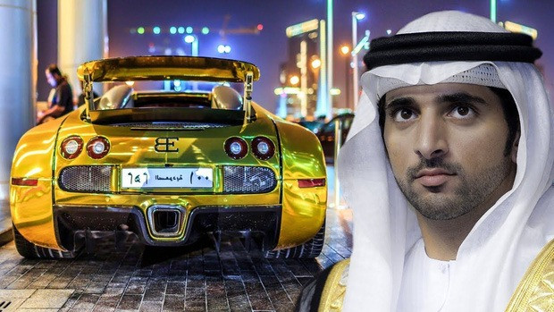 Thái tử Dubai còn có bộ sưu tập ô tô trị giá hàng triệu USD, bao gồm nhiều phương tiện "dát vàng". Ảnh: YouTube
