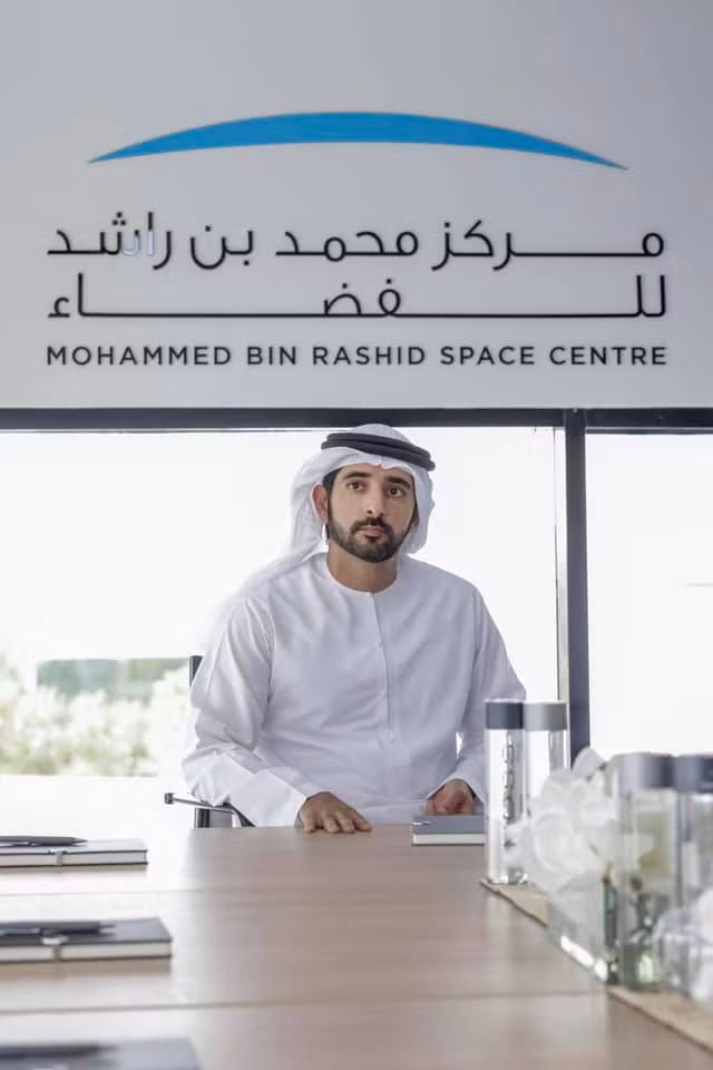 Fazza là một trong những thành viên hoàng gia giàu nhất thế giới, với tài sản ròng cá nhân trị giá khoảng 400 triệu USD. Ảnh: FBNV