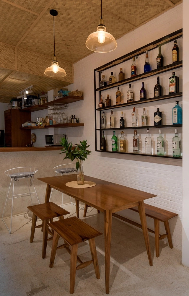 Không gian sống trở nên lạ mắt nhưng cũng không kém phần tinh tế.