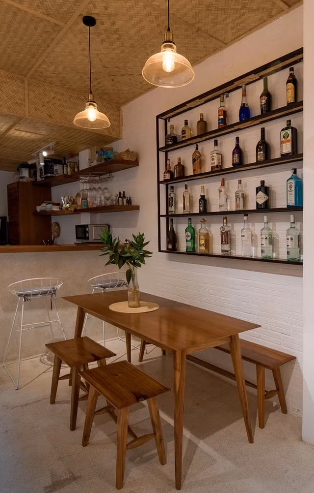 Không gian sống trở nên lạ mắt nhưng cũng không kém phần tinh tế.