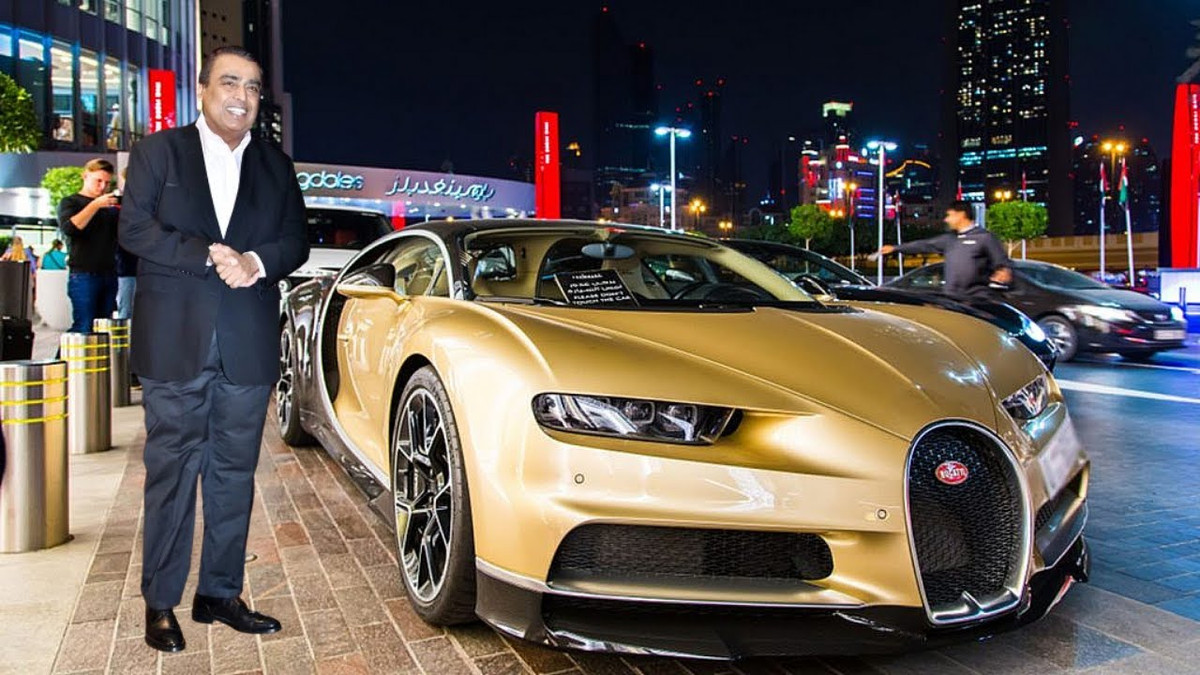 Bộ sưu tập ô tô của tỷ phú Mukesh Ambani rất đa dạng, từ siêu xe tốc độ cao đến cả những xế hộp bọc thép để giữ an toàn cho người giàu có. Ảnh: YouTube