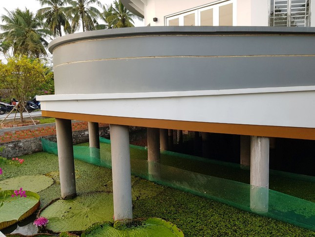  Căn nhà xây dựng trong thời gian khá lâu bởi phần móng phải rất chắc chắn. Ảnh: Tiền phong