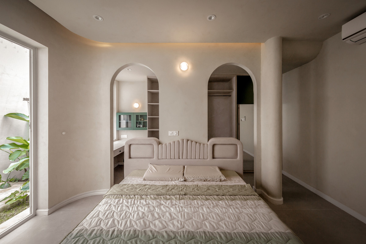 Tầng 2 có 2 phòng cho trẻ nhỏ kết hợp cùng một phòng tắm tiện nghi.