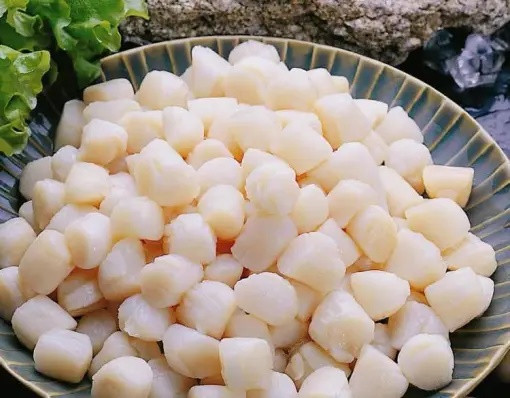 Sò điệp cũng là thực phẩm đắt đỏ không phải ai cũng có điều kiện thưởng thức. Ảnh: Haisanquangninh