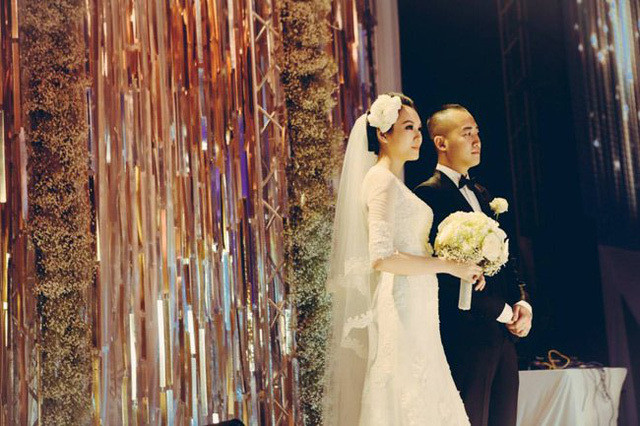 Đám cưới của thiếu gia Dương "Kon" với siêu mẫu Ngọc Thạch được tổ chức ở cả 3 sảnh tiệc lớn của Cung Văn hóa Hữu nghị Việt Xô với tổng diện tích lên tới gần 4.000 m2, chi phí lên tới 7 tỷ đồng. Ảnh: Vietnamnet