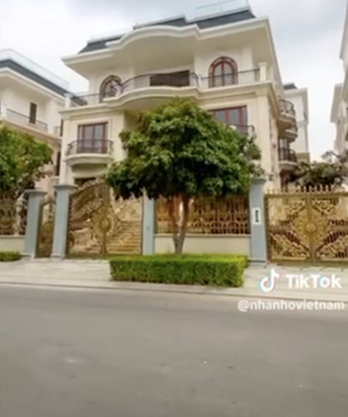 Đây là món quà nhạc sĩ Hoài Phương tặng cho vợ con khi quyết định trở lại Việt Nam sinh sống sau nhiều năm định cư ở Mỹ. Ảnh: Tiktok