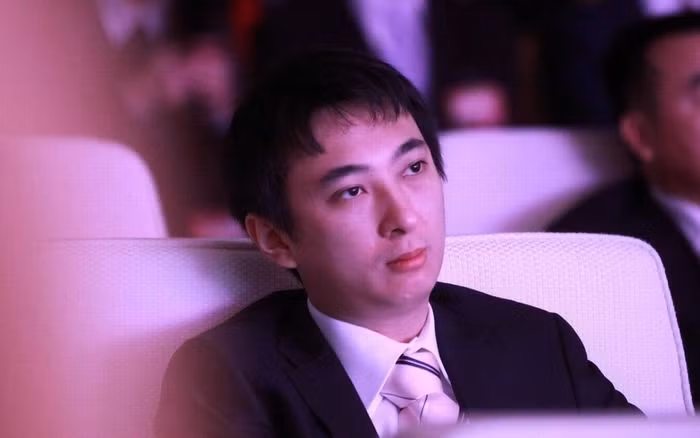 Năm 2021, Vương Tư Thông một lần nữa bị tòa án “điểm danh” vì không trả nợ đúng hạn. Ảnh: Baidu