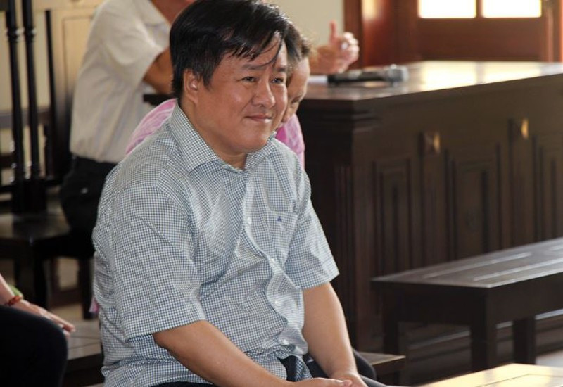 Sống tại đây một thời gian dài, Tòng tích cóp được một vốn tiếng Anh rất khá, có thể nói chuyện bằng tiếng Anh với người nước ngoài trôi chảy, thuyết phục. Ảnh: Internet