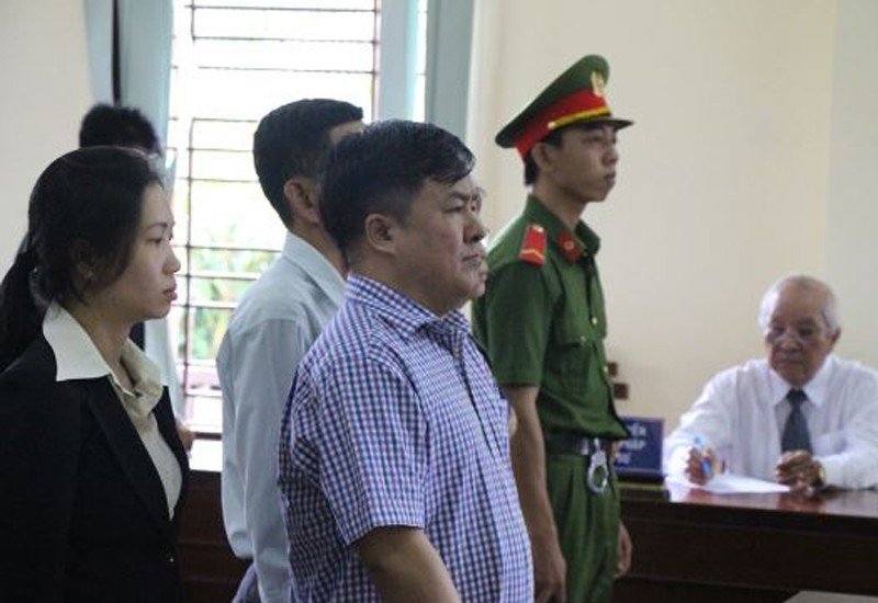 Năm 2016, Phan Bá Tòng bị khởi tố để điều tra hành vi “Lừa đảo chiếm đoạt tài sản”. Năm 2018, TAND TP Cần Thơ đã tuyên án 18 năm tù đối với Phan Bá Tòng về “Tội lừa đảo chiếm đoạt tài sản”. Ảnh: Internet