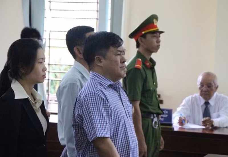 Năm 2016, Phan Bá Tòng bị khởi tố để điều tra hành vi “Lừa đảo chiếm đoạt tài sản”. Năm 2018, TAND TP Cần Thơ đã tuyên án 18 năm tù đối với Phan Bá Tòng về “Tội lừa đảo chiếm đoạt tài sản”. Ảnh: Internet