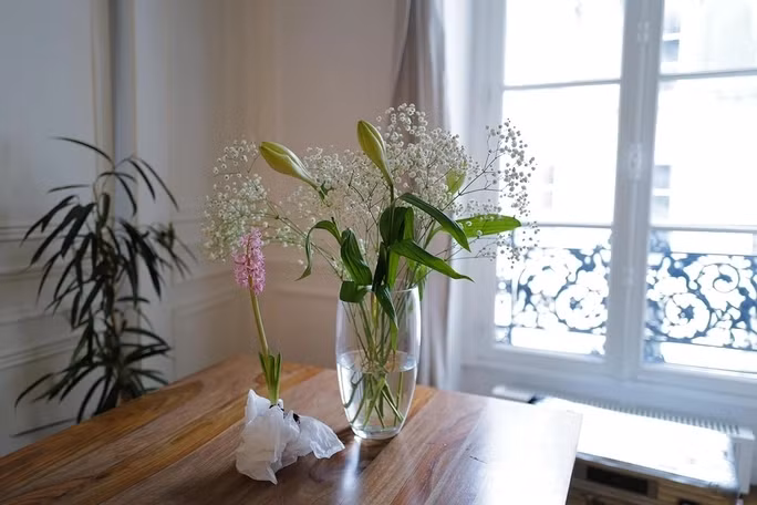 Bên cạnh gu thẩm mỹ tinh tế, Hồng Nhung còn thể hiện dấu ấn cá nhân mạnh mẽ trong căn nhà. Nguồn ảnh: FBNV