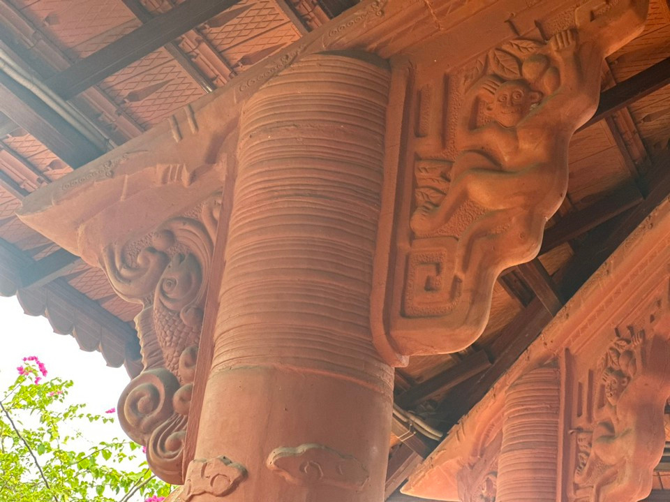 Theo nghệ nhân Nguyễn Văn Buôi, nhà gốm có ưu điểm là dễ thi công; tuổi thọ cao; chi phí xây dựng thấp... Ảnh: Kinhtedothi