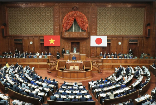 Những dấu ấn nổi bật trong chuyến thăm Nhật Bản của Chủ tịch nước - Hình 6 Nhung dau an noi bat trong chuyen tham Nhat Ban cua Chu tich nuoc-Hinh-6