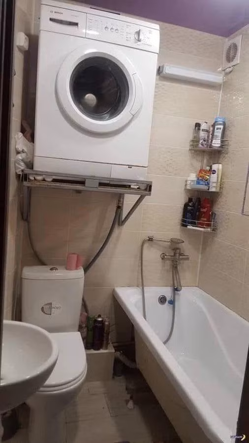 Cũng là phương án tiết kiệm không gian nhưng thực sự mạo hiểm.