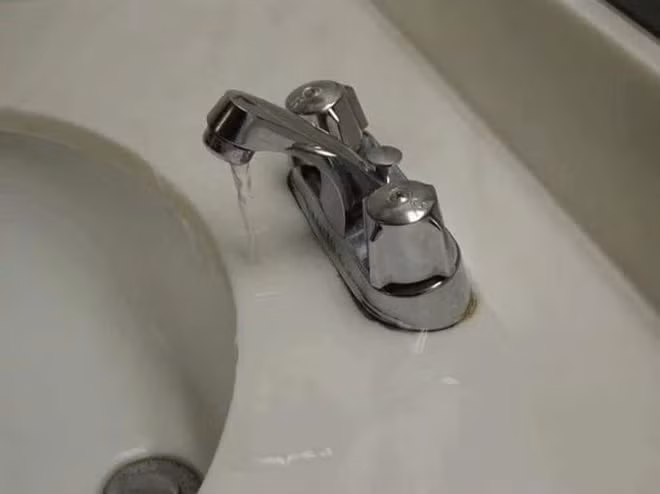 Một trong những lý do khiến tiền nước tăng cao.