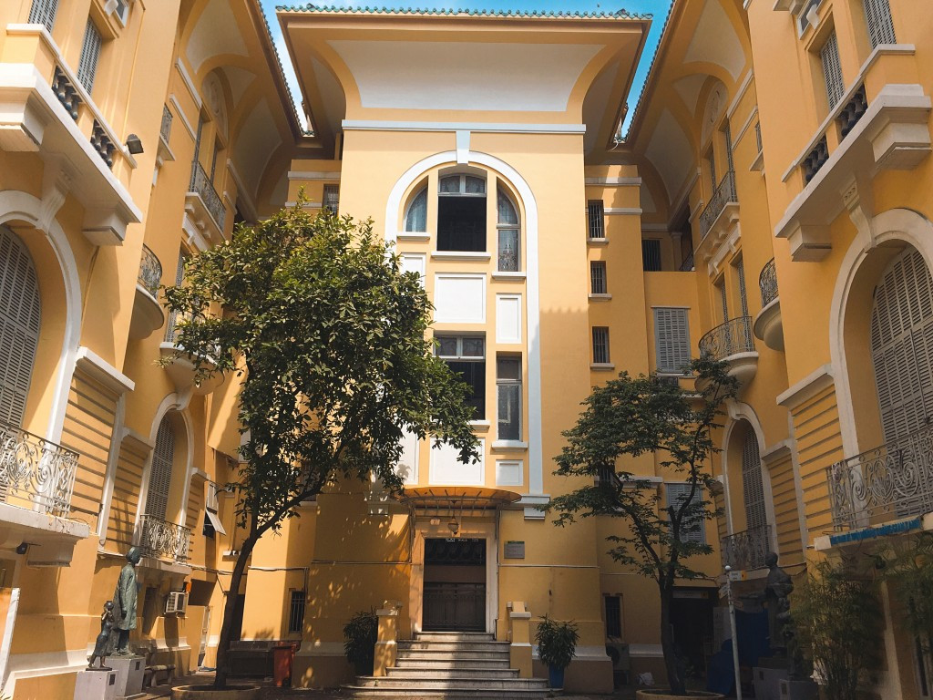 Biệt thự nhà họ Hứa có quy mô rộng lớn, hệ thống phòng ốc đồ sộ với tổng cộng 99 cửa. Ảnh: Gody