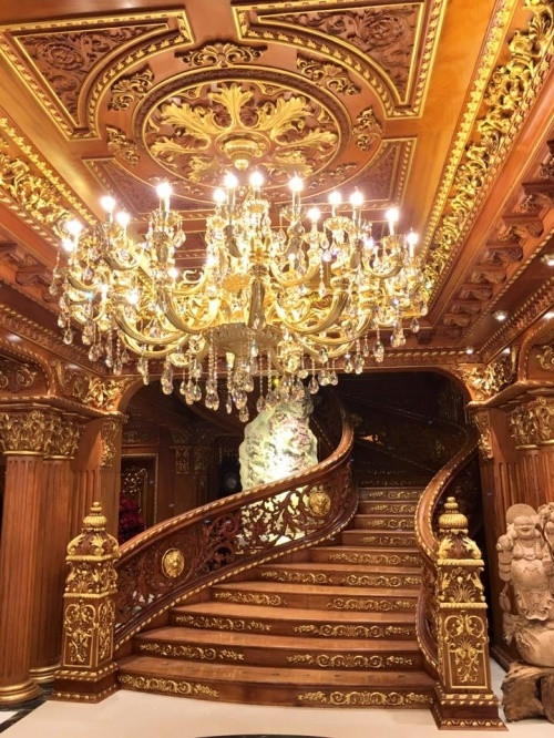 Đại gia sở hữu lâu đài gà vàng trăm tỷ ở Hà Nội là ai? - Hình 4 Dai gia so huu lau dai ga vang tram ty o Ha Noi la ai?-Hinh-4