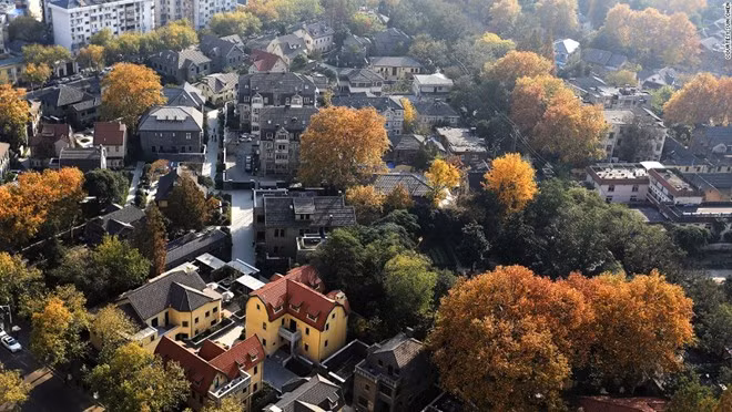 Khu vực quanh đường Di Hòa và tượng đài làng Mai Viên có nhiều công trình, nhà ở với kiến trúc đặc trưng thời Dân quốc, được bảo tồn tốt.