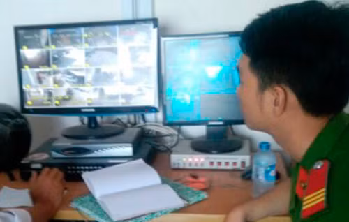 Vu xe hop bien mat ky la: Nhieu tinh tiet…la ky!-Hinh-2