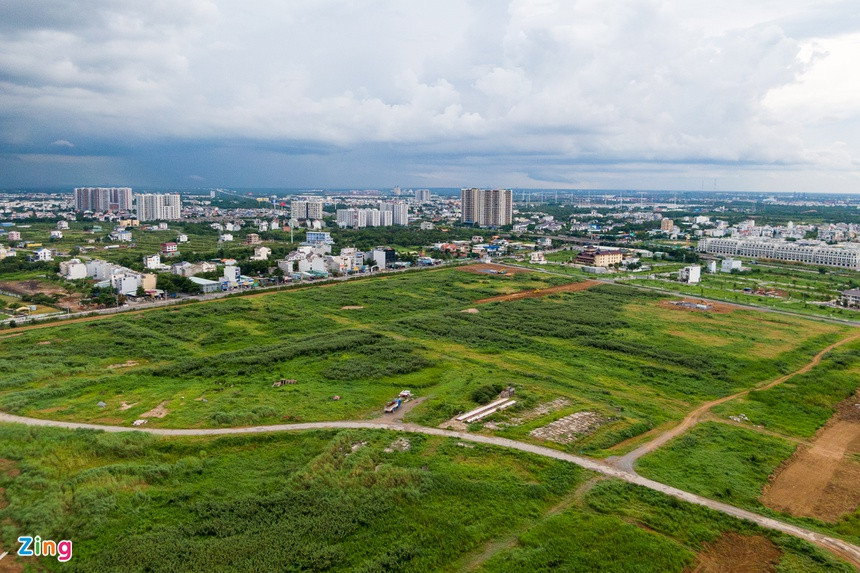 Dự án Sài Gòn Bình An do Công ty Cổ phần Đầu tư và Phát triển Sài Gòn (SDI Corp) làm chủ đầu tư. Theo thiết kế, dự án được chia thành hai khu vực gồm khu nhà ở 22 ha với 193 nền nhà phố biệt thự, nhà liên kế sân vườn và 2 tháp chung cư, khu liên hợp sân golf rộng 92 ha với các công trình khu nghỉ dưỡng spa, sân golf 18 lỗ,…