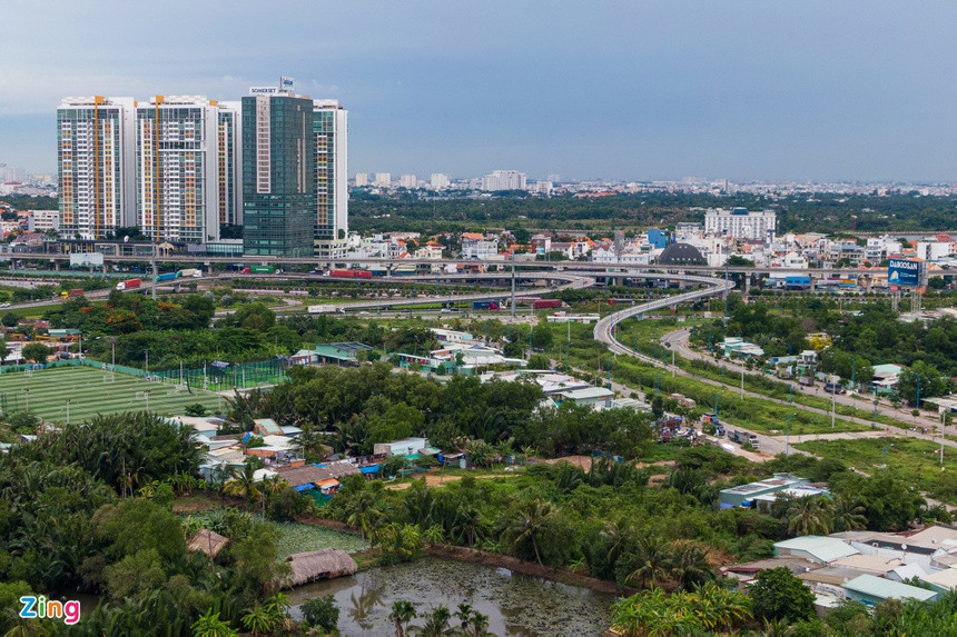 Các dự án bất động sản khu Rạch Chiếc được xem là đang sở hữu quỹ đất đắc địa và hiếm hoi của TP.HCM tại khu Đông. Các công trình nhà ở tại đây được kỳ vọng phát triển trở thành khu đô thị kiểu mẫu với hạ tầng đồng bộ và hiện đại chỉ sau Thủ Thiêm.