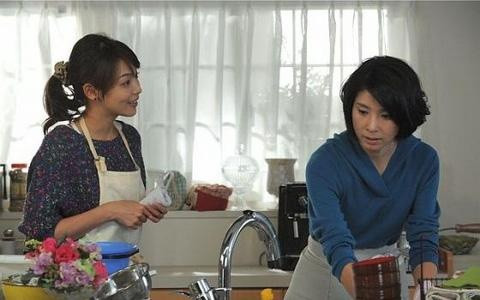 Giua bua co, chi chong boc me em dau nhung nao ngo nhan ve 