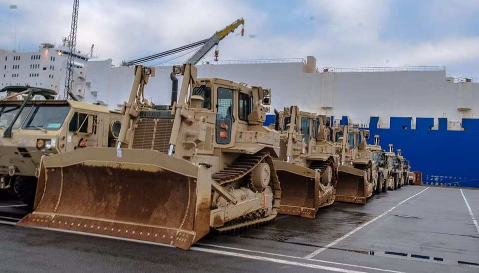 Các loại xe đặc biệt của lực lượng công binh. Nguồn ảnh: Iron Brigade