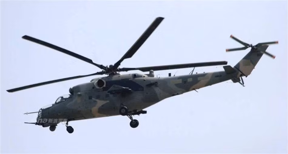 Trực thăng vũ trang Mi-35M2 Caribe của Nga nằm trong biên chế quân đội Venezuela, tổng cộng có 14 chiếc trực thăng chiến đấu Mi-35M2 hiện đang phục vụ trong quân đội Venezuela. Nguồn ảnh: Sina.