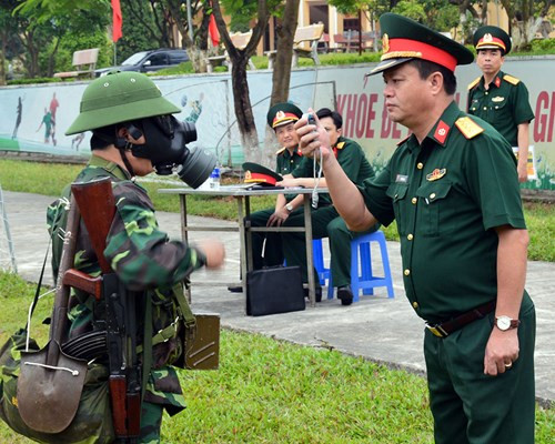 Lấy thời gian làm thước đo, xác định trình độ huấn luyện của chiến sĩ.