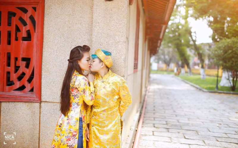 Tet Dinh Dau va nhung du dinh dac biet cua cac cap dong tinh noi tieng-Hinh-4