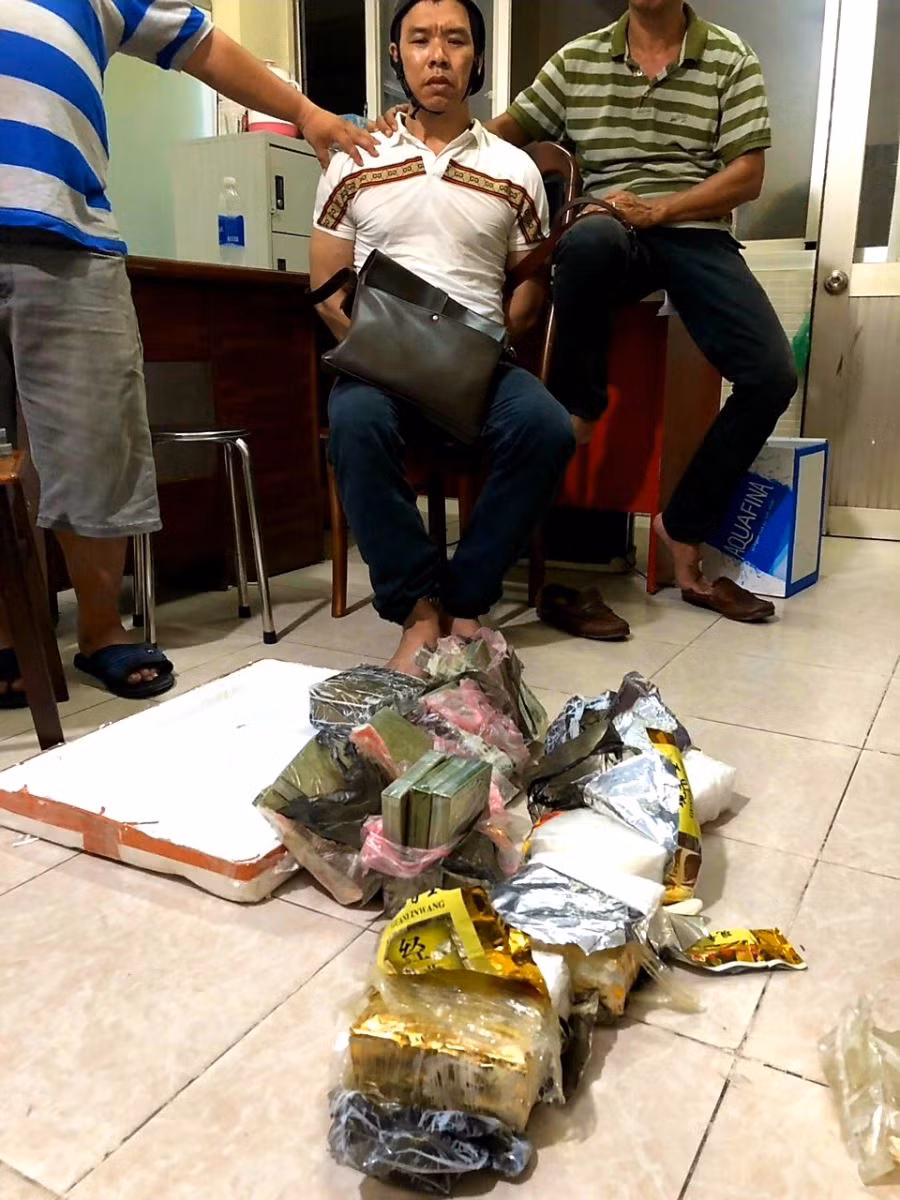 'Bi quyet' giup Thuong uy Tran Le Bao tro thanh Cong dan tre tieu bieu 2019-Hinh-2