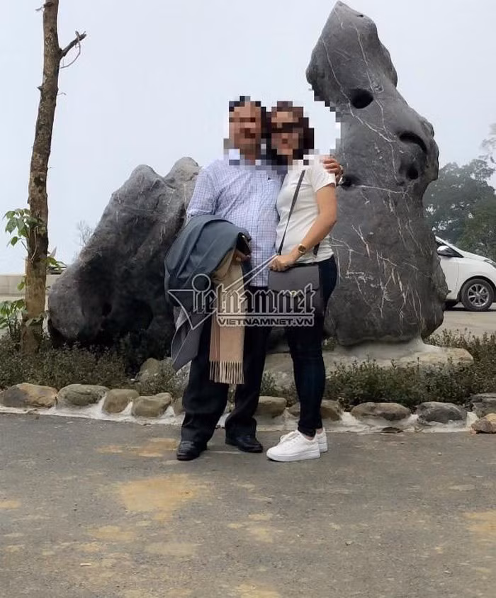 Theo đó, tại kỳ họp ngày 1/8/2019, UB Kiểm tra Tỉnh ủy đã kết luận về trường hợp vi phạm của ông Phạm Minh Xem. Ông Xem đã có khuyết điểm, vi phạm về phẩm chất, đạo đức, lối sống và các qui định của Đảng về những điều đảng viên không được làm; trách nhiệm nêu gương của cán bộ, đảng viên, nhất là cán bộ lãnh đạo, chủ chốt các cấp.