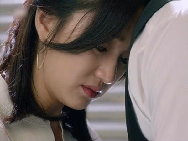 Van yeu chong du phat hien anh nhieu lan lang nhang-Hinh-2