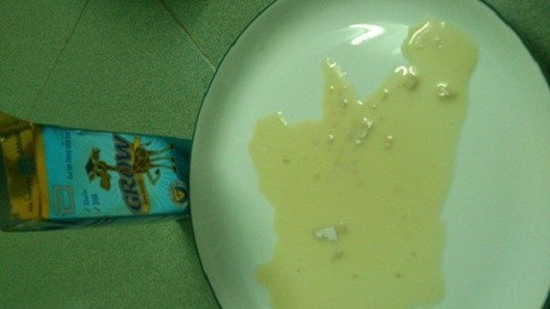 Nhung lan sua Abbott bi vach mat kem chat luong