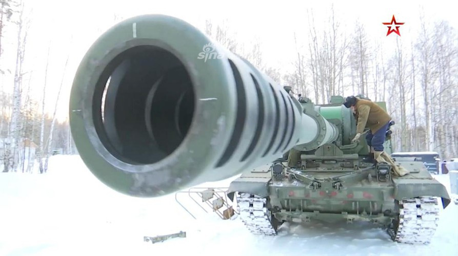 Như vậy so với hai "siêu vũ khí" đình đám cùng thời khác là xe tăng chiến đấu chủ lực T-14 Armata hay tiêm kích tàng hình Su-57 thì pháo tự hành 2S35 Koalitsiya-SV sẽ về đích trước tiên.